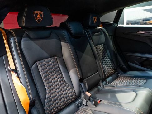 Used 2024 Lamborghini Urus S AWD/4WD image 50