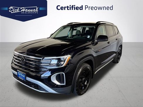 Certified 2025 Volkswagen Atlas Peak Edition SE AWD/4WD image 1