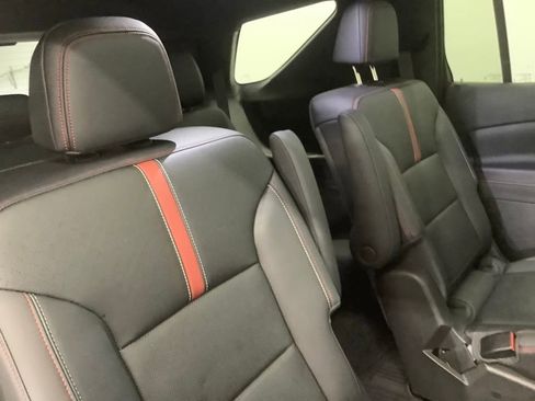 Used 2024 Chevrolet Traverse RS w/ LPO, Floor Liner Package AWD/4WD image 35