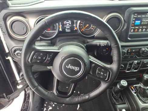 Used 2018 Jeep Wrangler Unlimited Sport S image 15