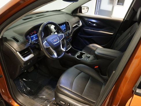 Used 2019 GMC Terrain SLT w/ Preferred Package image 9