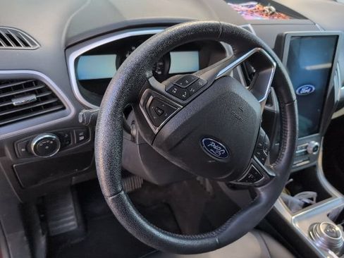 Used 2021 Ford Edge SEL w/ Convenience Package AWD/4WD image 10
