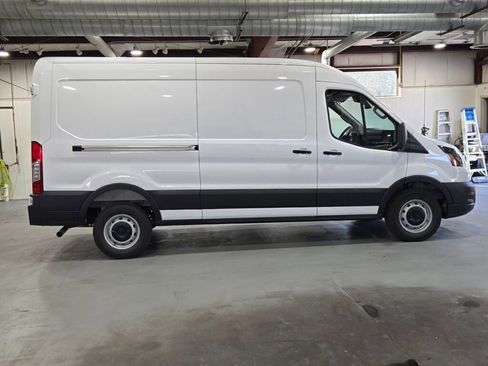 New 2026 Ford Transit 250 148 Medium Roof image 5