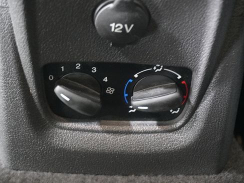 Used 2017 Ford Transit Connect XL image 13