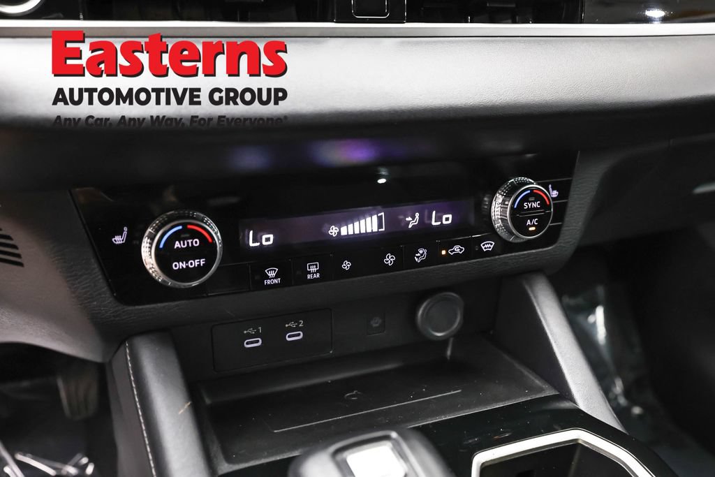 Used 2025 Mitsubishi Outlander SE AWD/4WD image 20