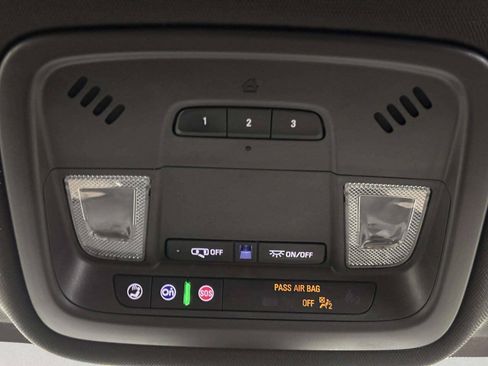 Used 2023 Chevrolet Traverse LT w/ LPO, Cargo Package AWD/4WD image 30