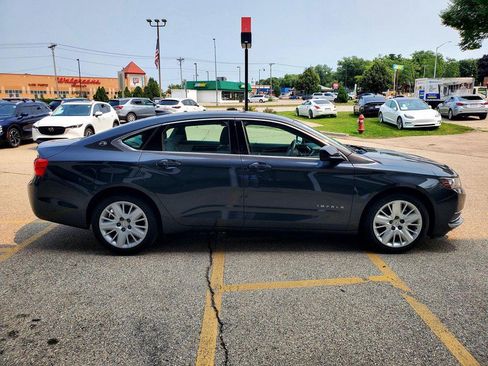 Used 2019 Chevrolet Impala LS FWD image 4