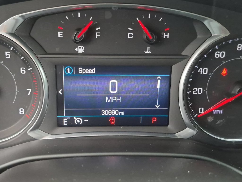 Used 2022 GMC Acadia SLE w/ Elevation Edition FWD image 4