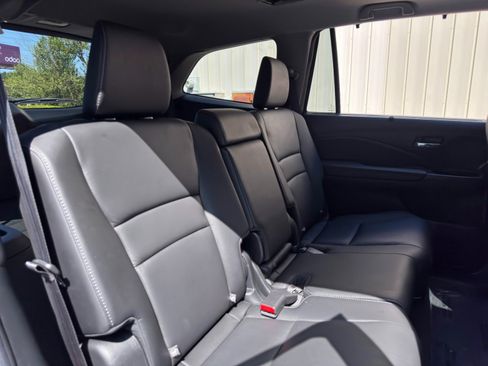 Used 2022 Honda Pilot Special Edition image 37