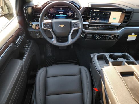 New 2026 Chevrolet Silverado 1500 LT w/ Safety Package image 10