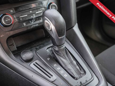Used 2018 Ford Focus SEL FWD image 17