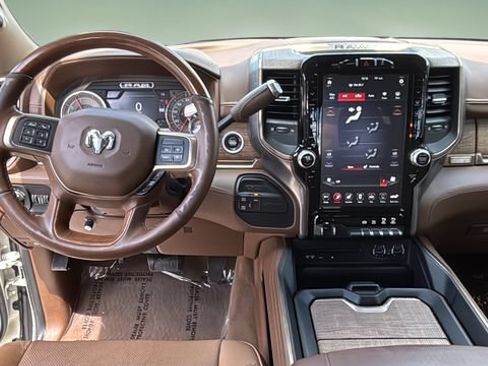 Used 2019 RAM 2500 Limited AWD/4WD image 11