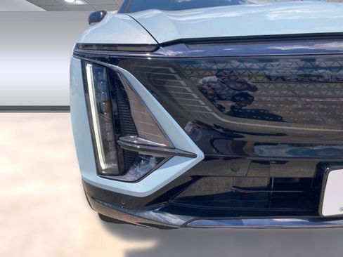 New 2025 Cadillac Lyriq Sport w/ Nappa Leather Package image 10