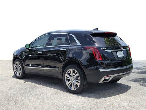 Certified 2023 Cadillac XT5 Premium Luxury FWD image 22