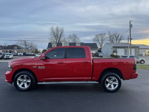 Used 2015 RAM 1500 Sport w/ Convenience Group image 3