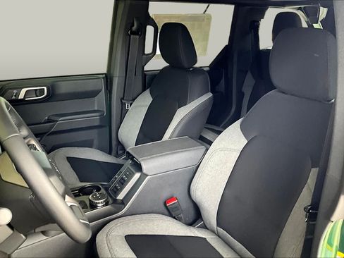 New 2025 Ford Bronco Big Bend AWD/4WD image 9