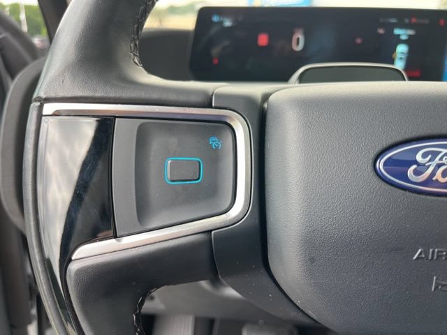 Used 2025 Ford Expedition Platinum AWD/4WD image 22