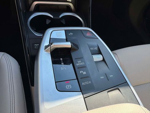 Certified 2023 BMW X1 xDrive28i w/ Convenience Package image 15