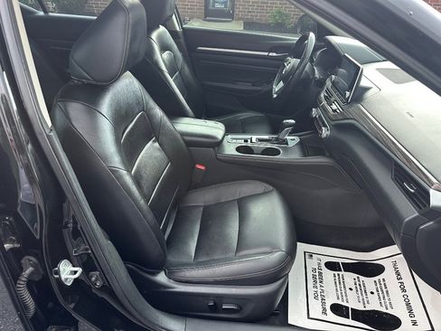 Used 2019 Nissan Altima 2.5 SL FWD image 20