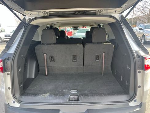 Used 2019 Chevrolet Traverse LS image 5