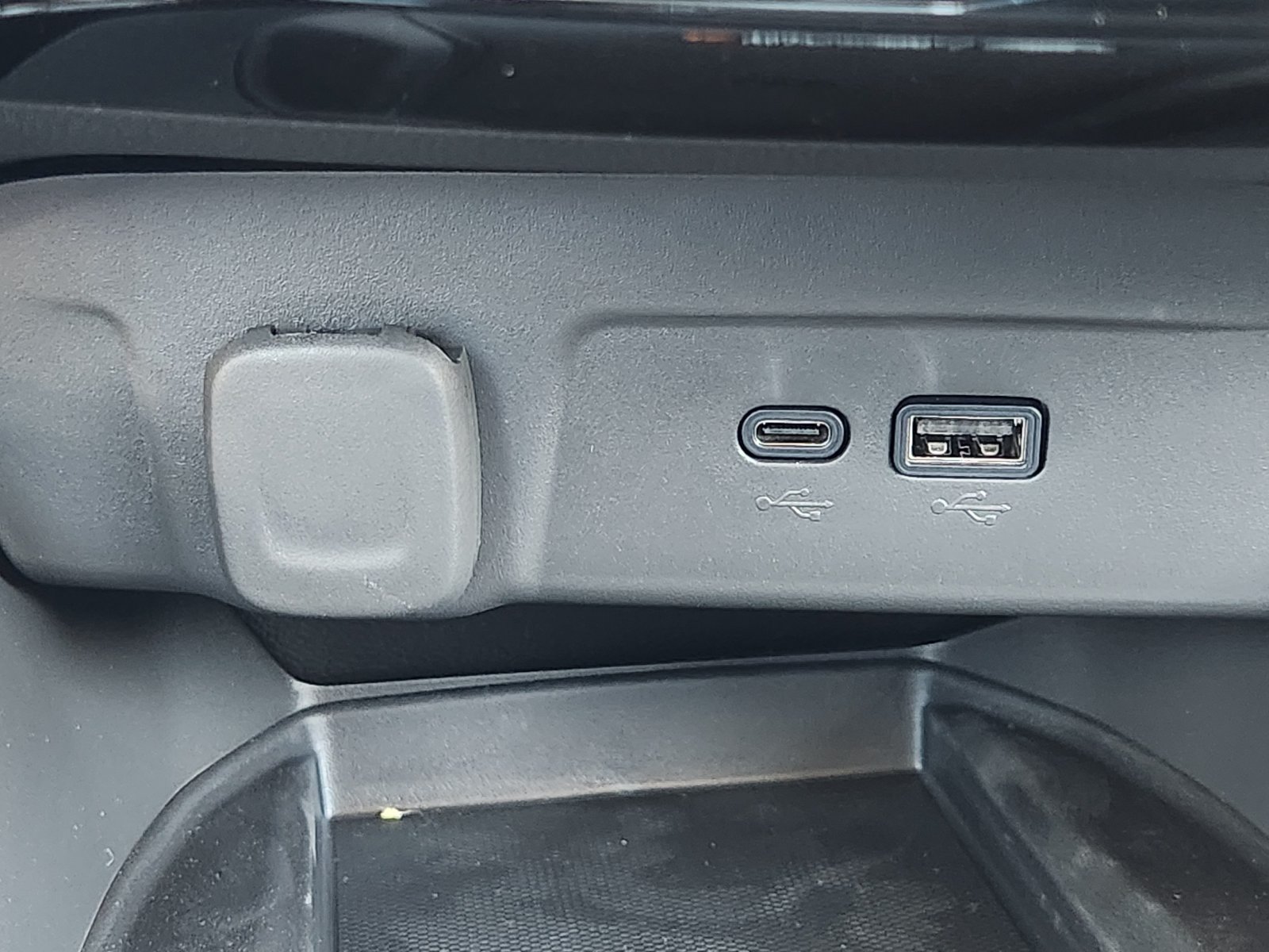 New 2026 Chevrolet Trax ACTIV w/ Sunroof Package FWD image 20