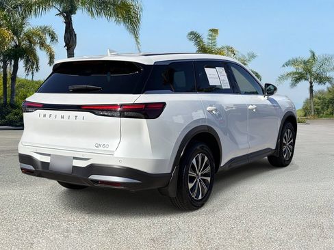 Certified 2026 INFINITI QX60 Pure w/ Cargo Package FWD image 5