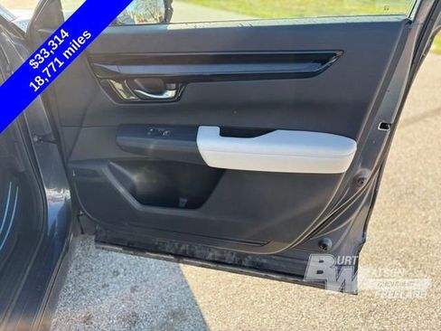 Used 2025 Honda CR-V EX-L image 27