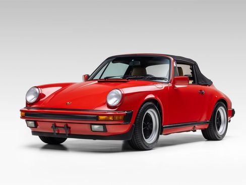 Used 1988 Porsche 911 Carrera RWD image 2