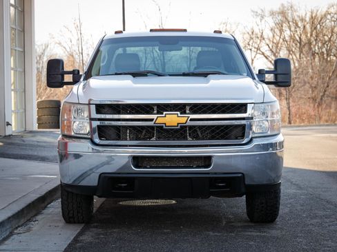 Used 2014 Chevrolet Silverado 2500 W/T image 9