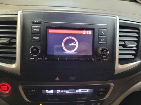 Used 2019 Honda Pilot LX image 25
