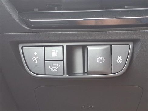 New 2025 Kia EV6 Wind image 15