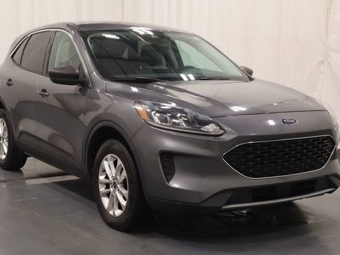 Used 2022 Ford Escape SE AWD/4WD image 2