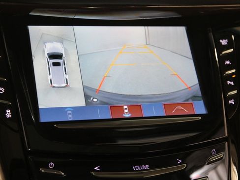 Used 2019 Cadillac Escalade ESV Luxury w/ Escalade Sport Edition image 15