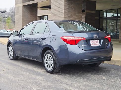 Used 2017 Toyota Corolla LE image 8