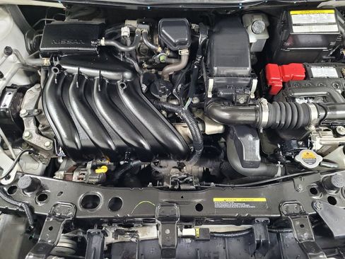 Used 2016 Nissan Versa SV w/ SV Appearance Package FWD image 30
