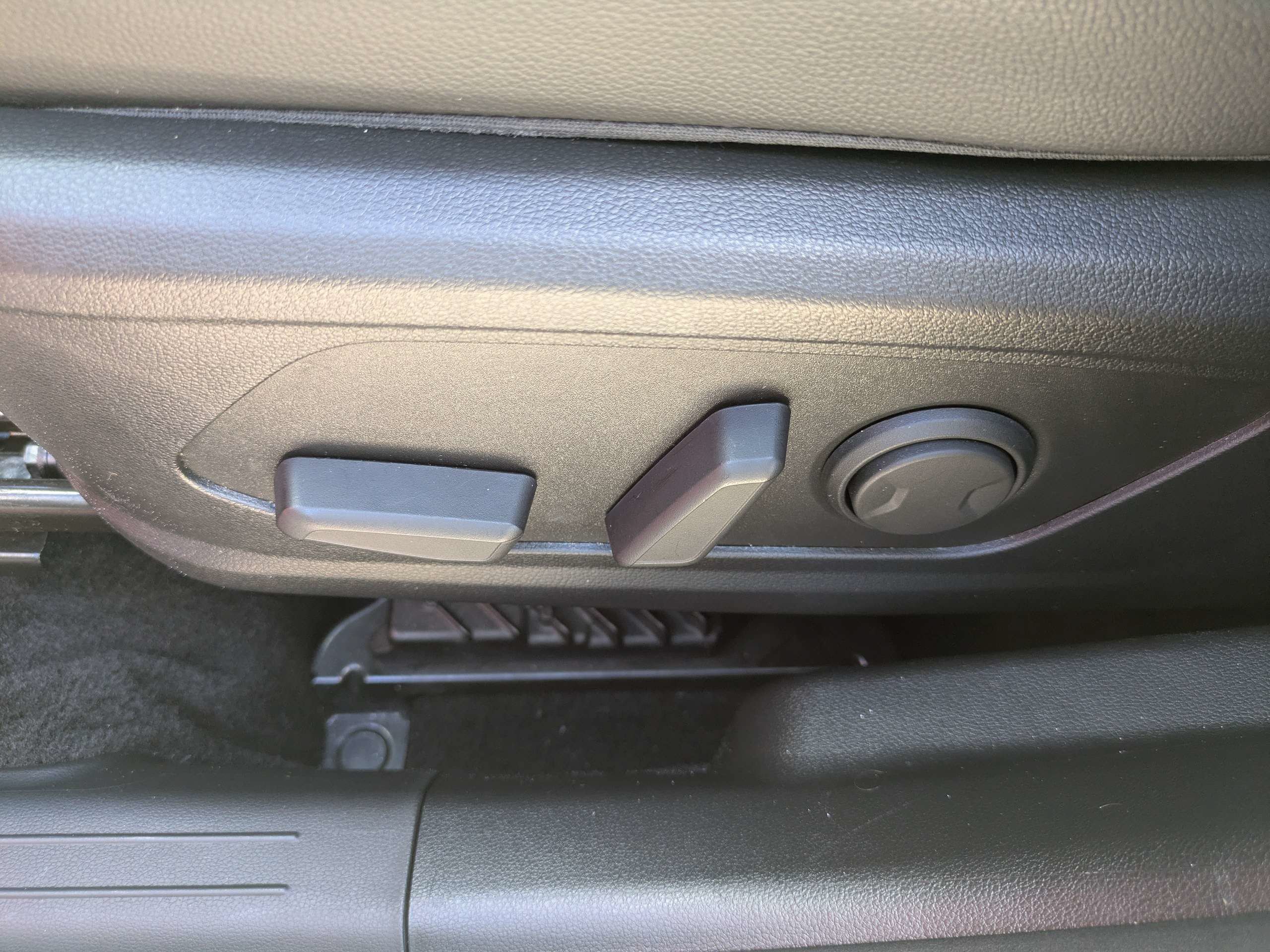 Certified 2024 Hyundai Tucson Limited FWD image 19
