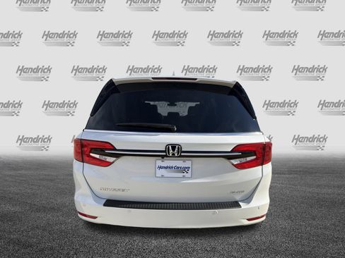 Used 2023 Honda Odyssey Elite image 9