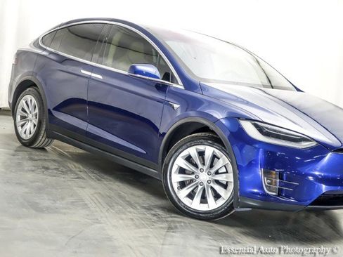 Used 2018 Tesla Model X 100D image 5
