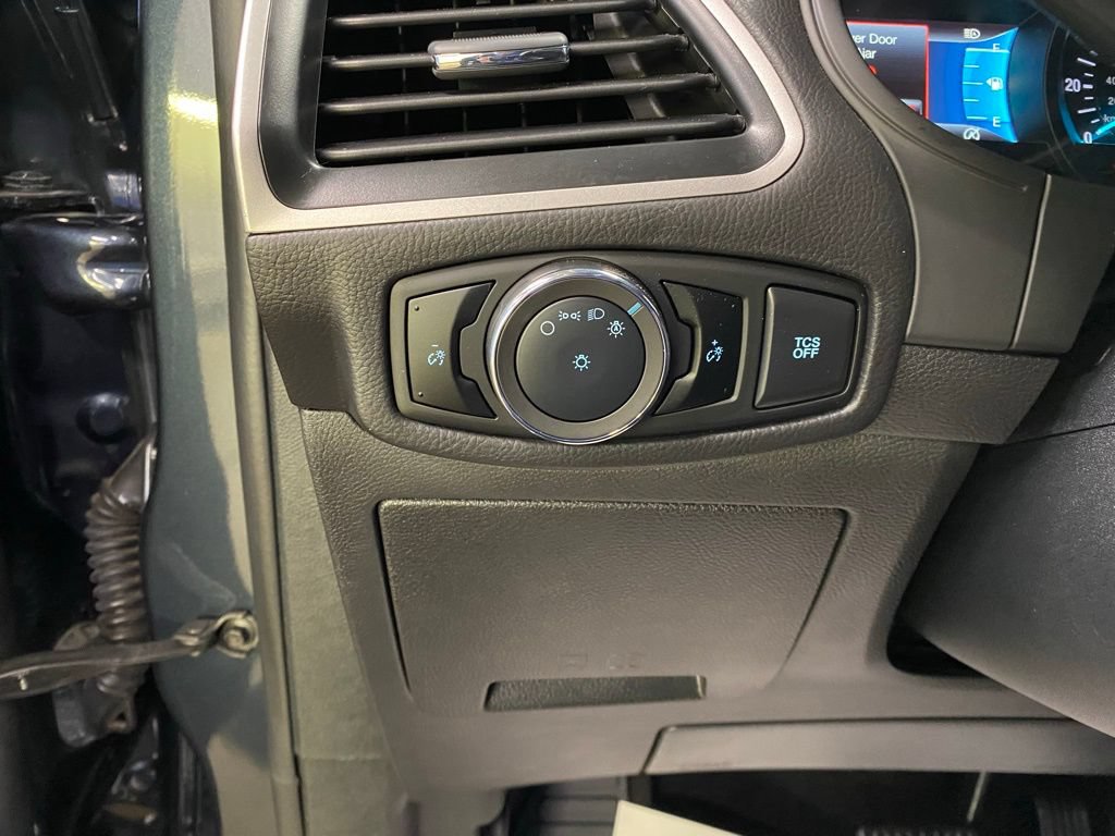 Used 2024 Ford Edge SE AWD/4WD image 25