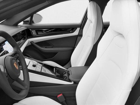 New 2026 Porsche Panamera image 6