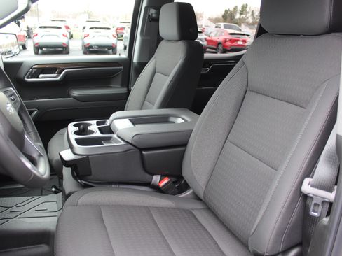 New 2026 Chevrolet Silverado 1500 RST image 9