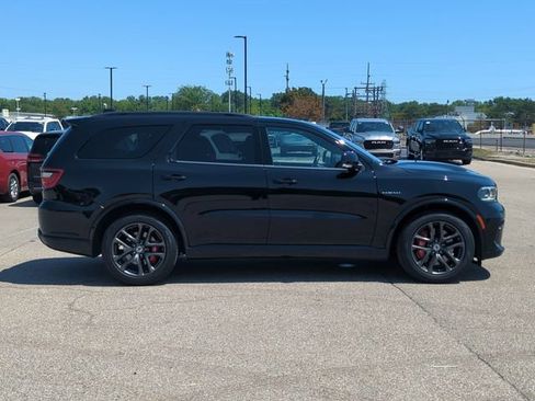 Used 2024 Dodge Durango R/T AWD/4WD image 2