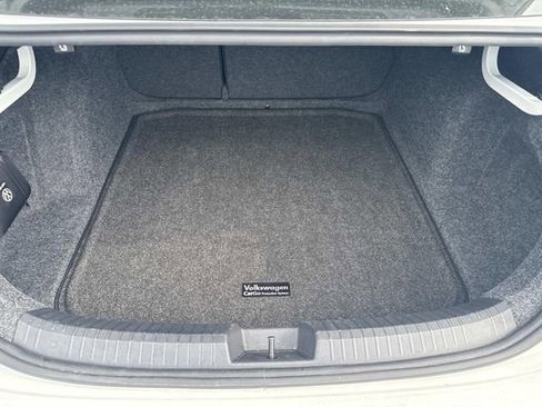 Used 2023 Volkswagen Jetta S image 7