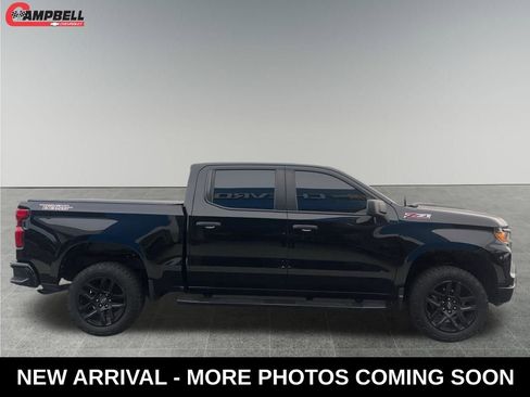 Used 2022 Chevrolet Silverado 1500 Custom Trail Boss AWD/4WD image 6
