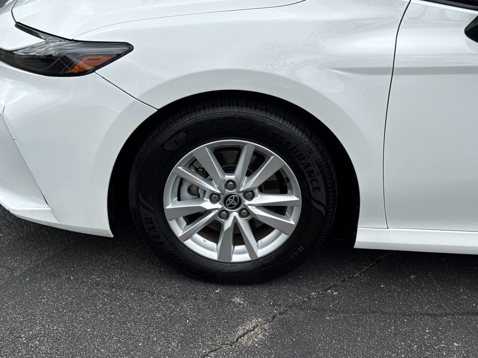Used 2026 Toyota Camry LE FWD image 20