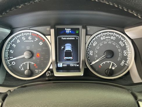 Used 2023 Toyota Tacoma SR5 AWD/4WD image 23