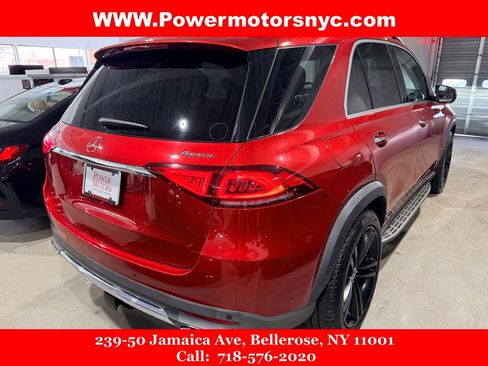 Used 2020 Mercedes-Benz GLE 350 4MATIC w/ MBUX Technology Package image 4