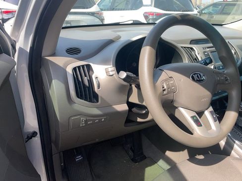 Used 2016 Kia Sportage LX w/ LX Popular Package image 25