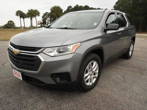 Used 2019 Chevrolet Traverse LS image 7