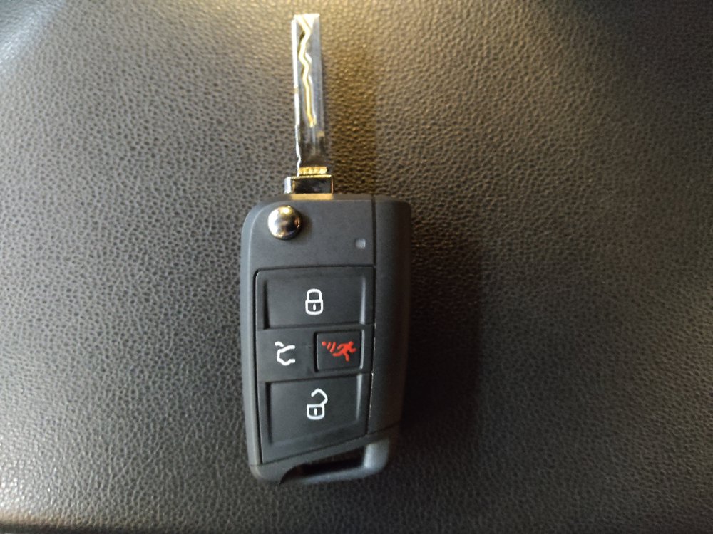 Used 2022 Volkswagen Jetta Sport FWD image 32